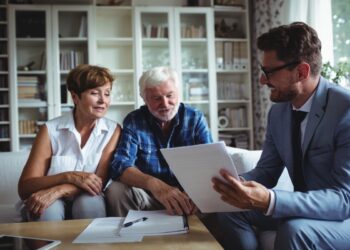 How Sincere Monetary Advisors Ought to Disclose Their Charges