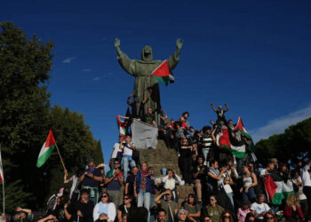 Tens of 1000’s march in Barcelona and Rome to protest Israel’s marketing campaign in Gaza