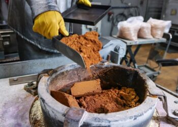 Gold falls beneath $4,000 an oz. as ‘froth’ taken out of market