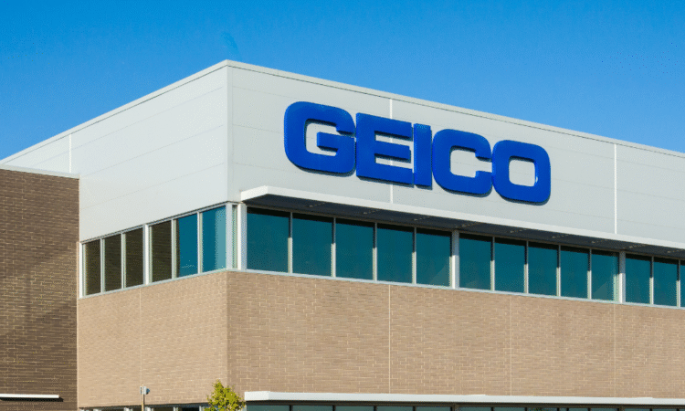 GEICO faces claims it underpaid Ohio complete loss settlements with hidden deductions