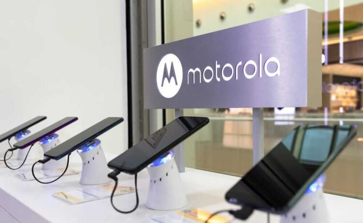 Motorola Options Inventory: Analyst Estimates & Rankings