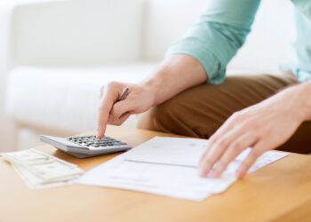 Finest Scholar Mortgage Charges for November 11, 2025: Low as 2.85%