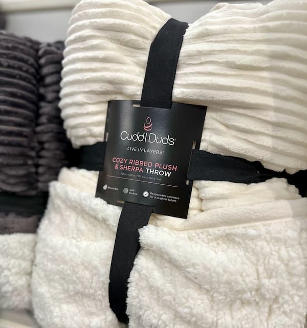 *HOT* Cuddl Duds Throw solely $15.99 (Reg. $40)!