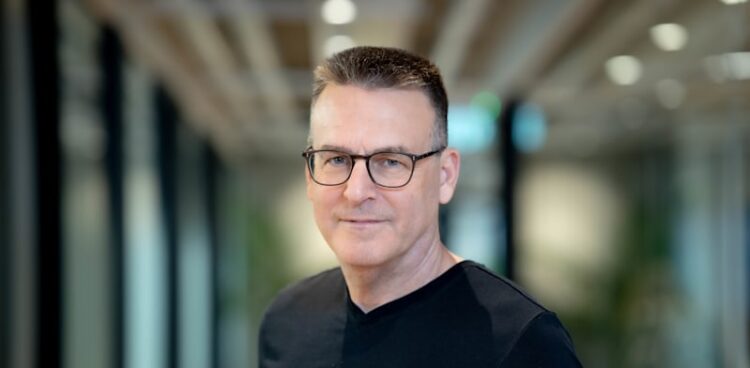 Reit1 buys 45% of Sypholux website in Tel Aviv