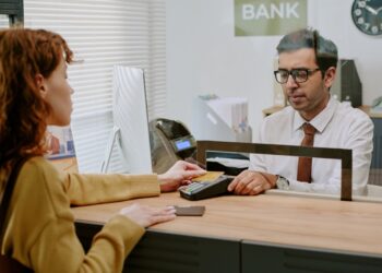 3 Indicators Your Financial savings Account Is Uncovered