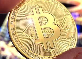 Bitcoin hovers at $86,000 as token faces ‘lackluster’ finish of 2025