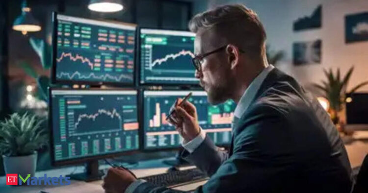 FIIs dump Rs 1.58 lakh cr in 2025, however Rs 3,000 cr year-end shopping for sparks 2026 reversal hopes. Right here’s why