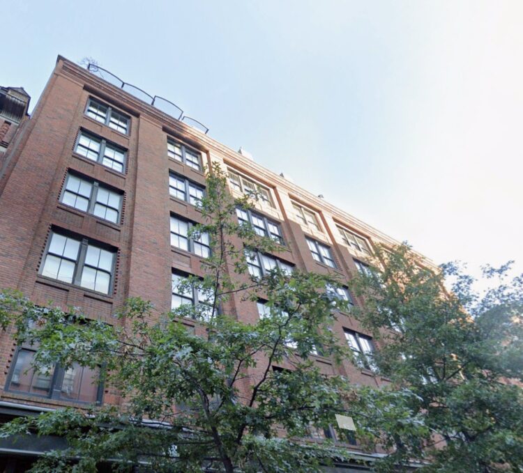 Billy Joel Sells New York Metropolis Condominium to His Personal Daughter for $4.5 Million—Days Earlier than Slashing $5 Million From Worth of Lengthy Island Property