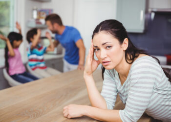 8 Beliefs Mother and father Have About {Couples} With out Youngsters