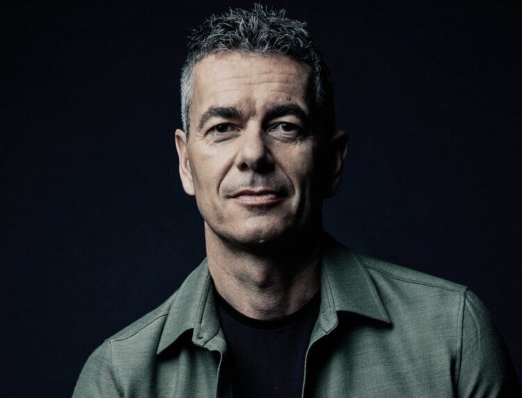 Robert Kyncl indicators new deal as Warner Music Group’s CEO