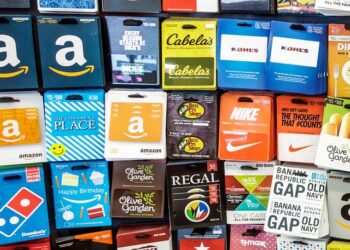 How a lot cash is left unused on reward playing cards?