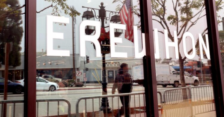 Erewhon and others shut by hearth set to reopen in Pacific Palisades mall