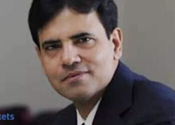 NBFCs poised to outperform in easing fee cycle: Sandip Sabharwal