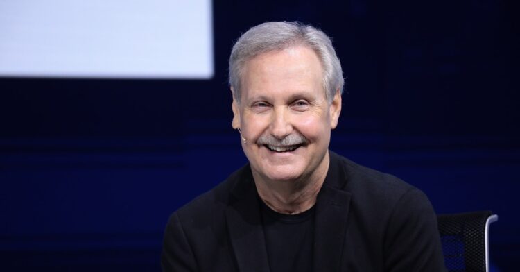 6 Steps to Construct a Successful Actual Property Enterprise in 2026, In keeping with Gary Keller