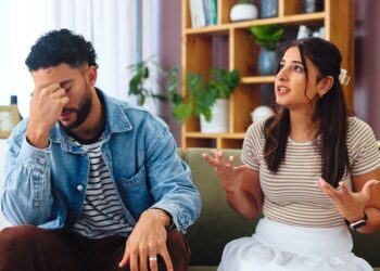 Two-Revenue {Couples} Who Really feel “Behind” Typically Make This One Mistake