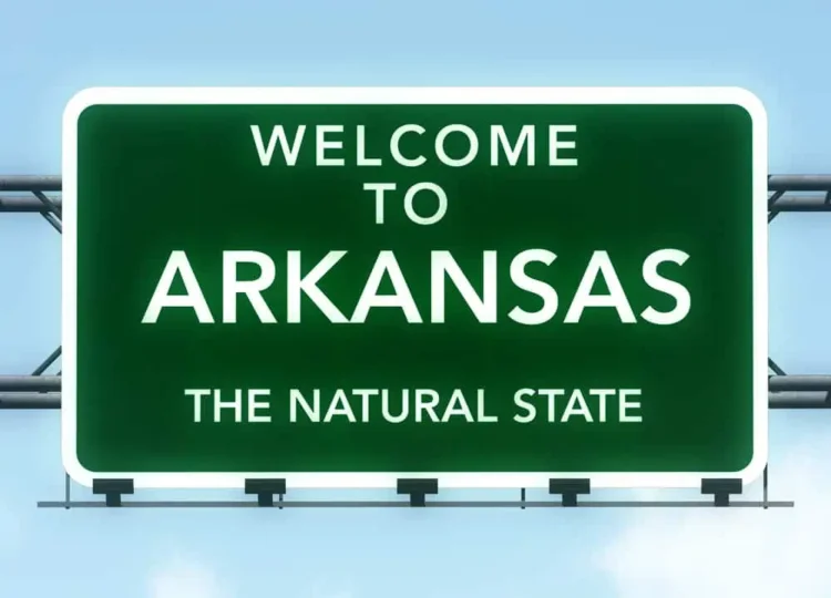 Which U.S. state has the best actual worth of $100?