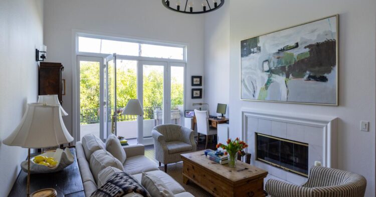 Younger couple adorn L.A. rental with thrifted secondhand dwelling decor