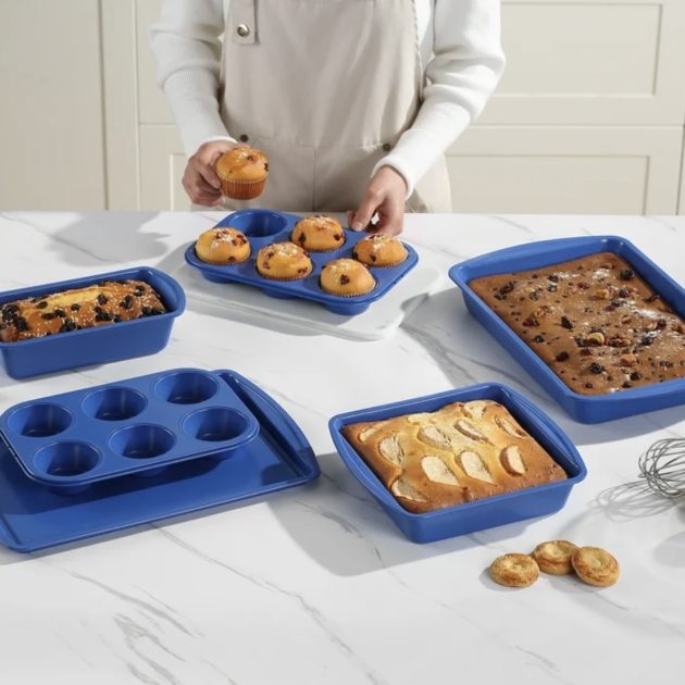 Mainstays 6 Piece Non-Stick Bakeware Set solely $13.50!