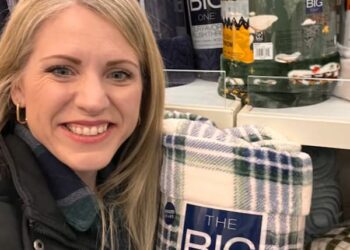 *HOT* The Massive One Outsized Supersoft Plush Throws as little as $3.81!