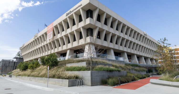 Hundreds of residences set to take over empty workplace buildings with new L.A. ordinance