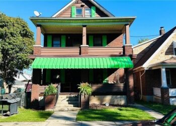 Niagara Falls Is A whole bunch of Miles From an Ocean however Nonetheless Tops This Checklist of Well-liked Summer time Locations