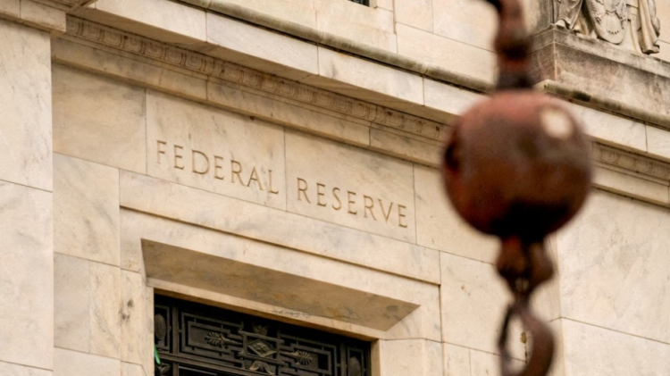 US Federal Reserve retains benchmark rates of interest unchanged