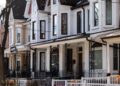Regardless of rising monetary pressures, Canadians are nonetheless reliably paying their mortgages