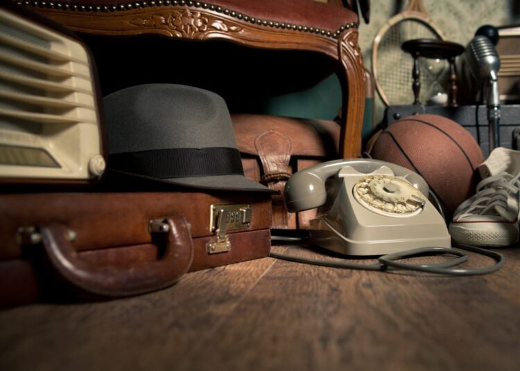 5 Objects in Your Home You Can Promote for $1,000+ Proper Now