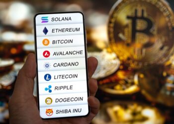 BTC Volatility Hits Multi‑12 months Lows — Right here’s What Sensible Cash Is Watching