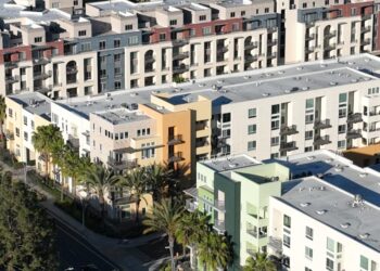 4-story buildings allowed in some single-family zones underneath L.A.’s plan to delay SB 79