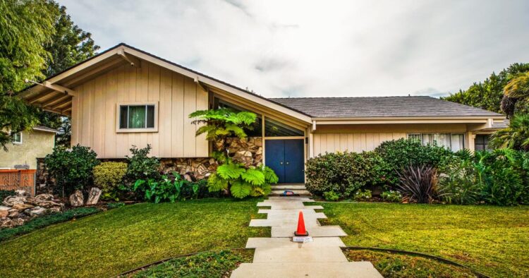 ‘Brady Bunch’ home declared a historic landmark