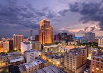 Louisiana Desires College students To Repay State Scholarships If They Drop Out