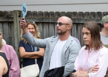 Why paying a purchaser’s agent won’t get you a greater deal on a house.