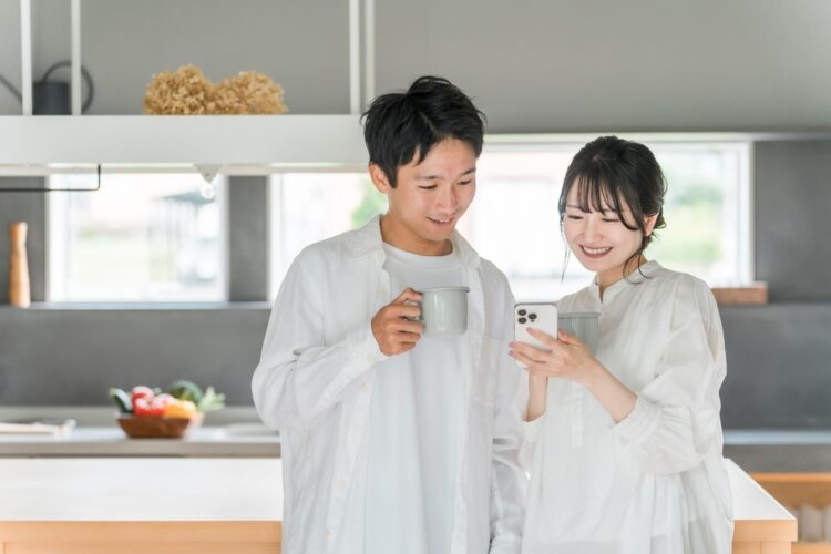 How Dividend Shares Are Turning Twin Incomes Into Early Retirement Freedom