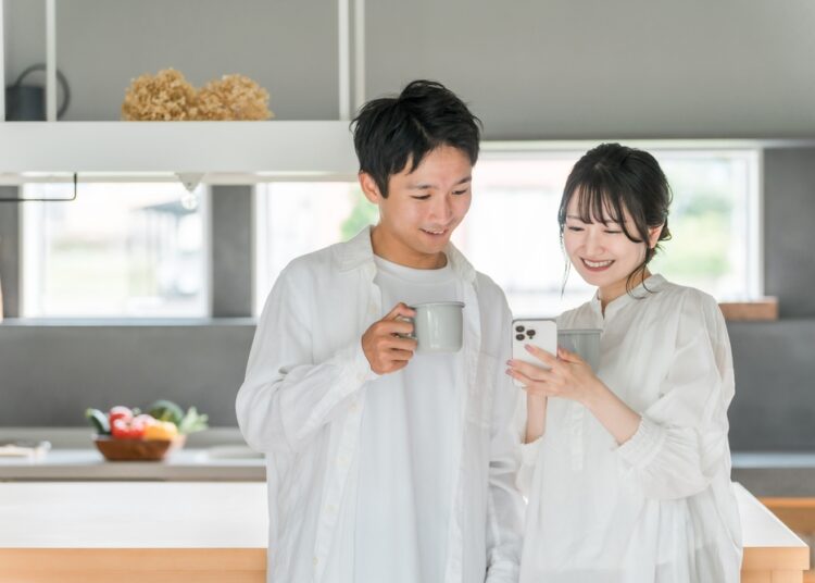 How Dividend Shares Are Turning Twin Incomes Into Early Retirement Freedom