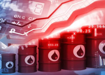 Oil Value Immediately (Might 5): Crude oil falls however holds above $110 as Iran struggle tensions persist. What are specialists saying?