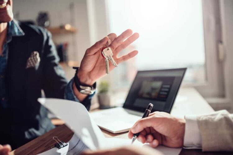 What’s the Distinction Between Brief Time period and Lengthy Time period Rental?