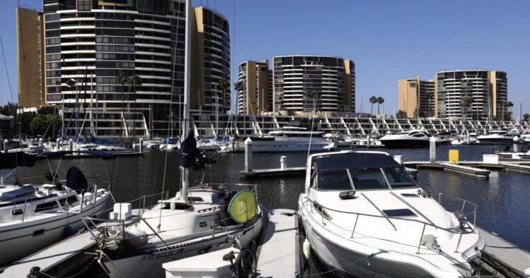 L.A.’s surging actual property costs have cooled, so why is no person shopping for condos?