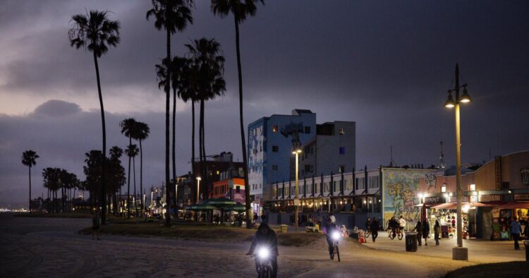 L.A.’s golden streetlights have turned harsh white. Owners aren’t completely satisfied