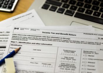 CRA denies taxpayer's request for reduction from penalties and curiosity after failing to report all her earnings