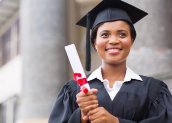 38% Of College students Graduate Faculty Debt-Free — Right here’s What They Do In another way