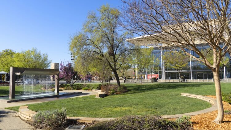 DOJ Finds UC Davis Medical College Discriminated By Race In Admissions