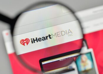 iHeartMedia cuts radio jobs throughout US because it targets $50m in annual value financial savings (report)