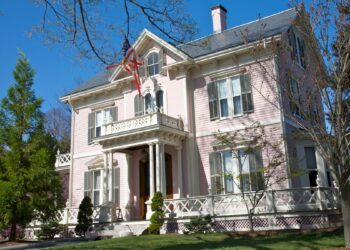 How the Victorian ‘Insurgent’ Gained Over the U.S.