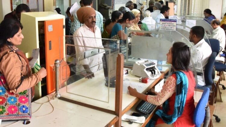 Behind the discount in workforce in India’s high three personal sector banks
