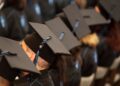 New Knowledge Reveals A Rising Class Of Individuals: Educated However Not Rich