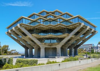 UC Admissions Board Scraps SAT Evaluation Plan One Day Earlier than Regents Meet