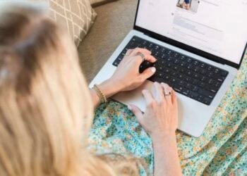 FREE 5-Day Finances Makeover (+ $500 Amazon Reward Card Giveaway!)