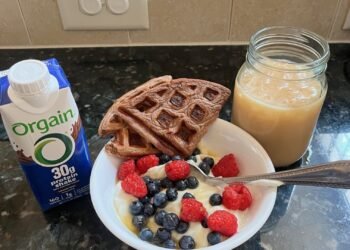 HOT deal on my favourite 30-gram protein shakes (I drink one virtually each morning!)