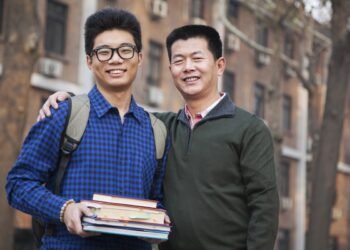 New Home Invoice Would Let Dad and mom Switch Mum or dad PLUS Loans To Their Children